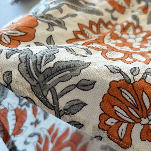 Rachel Zoe medium Floral Orange and Gray Women's Top - Picture 4 of 5